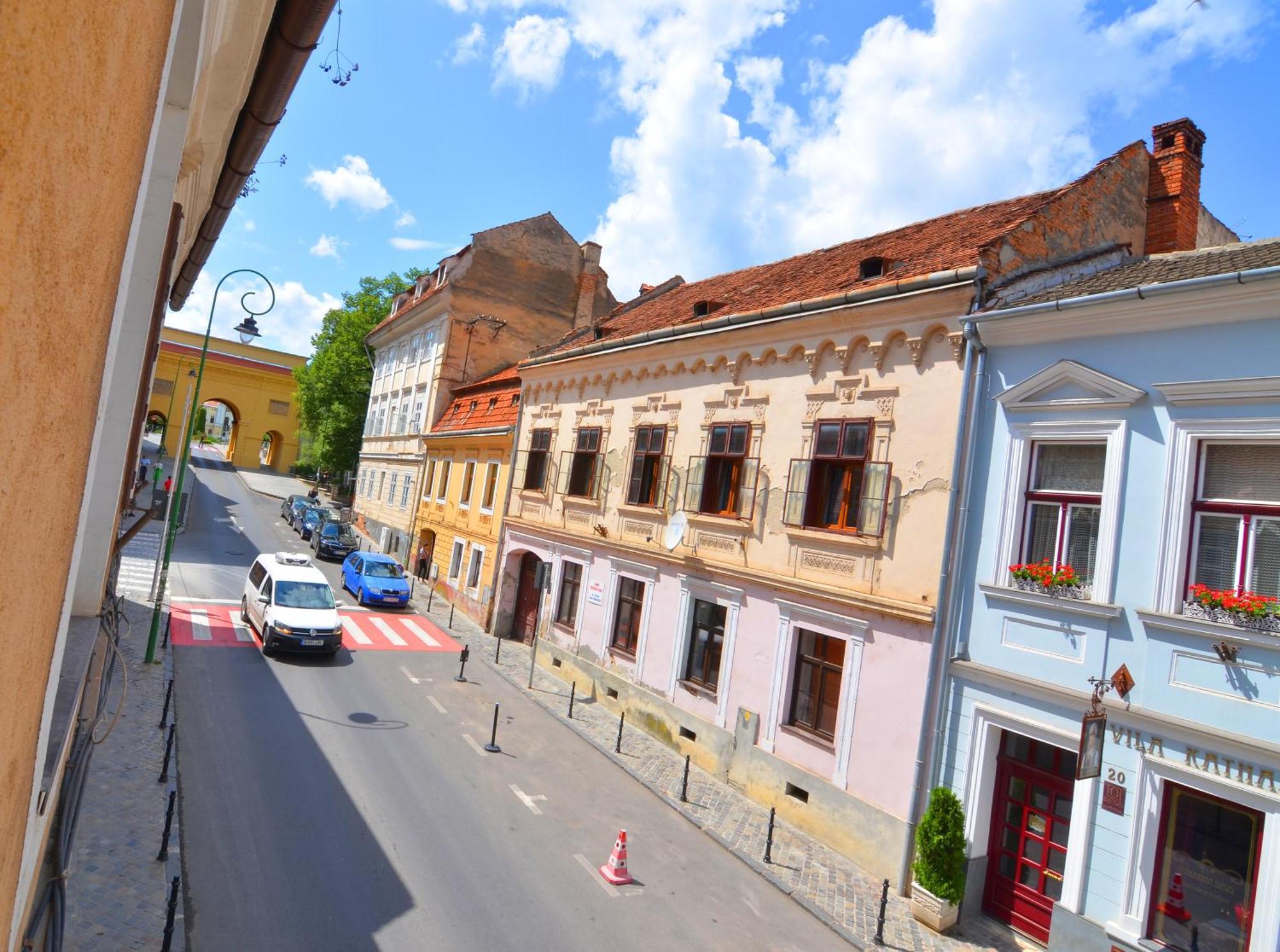 Charming Apartment - Heart Of Brasov Poarta Schei Exterior foto